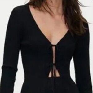 Aritzia Wilfred Free Tie Front Ribbed Black Long Sleeve Top Size S